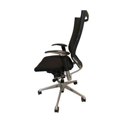 Kontorstol Baron fra Okamura, svart