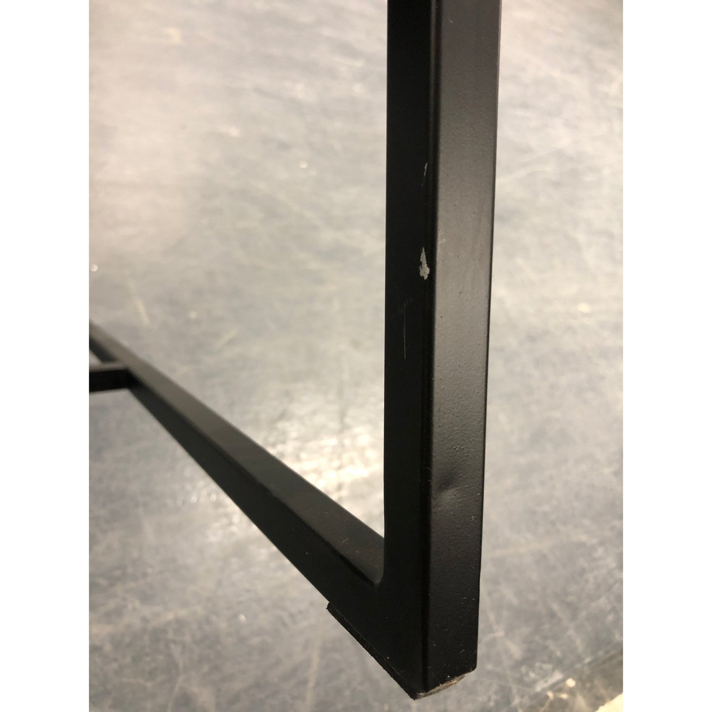 Metro settbord fra A-Møbler, røkpigmentert eik