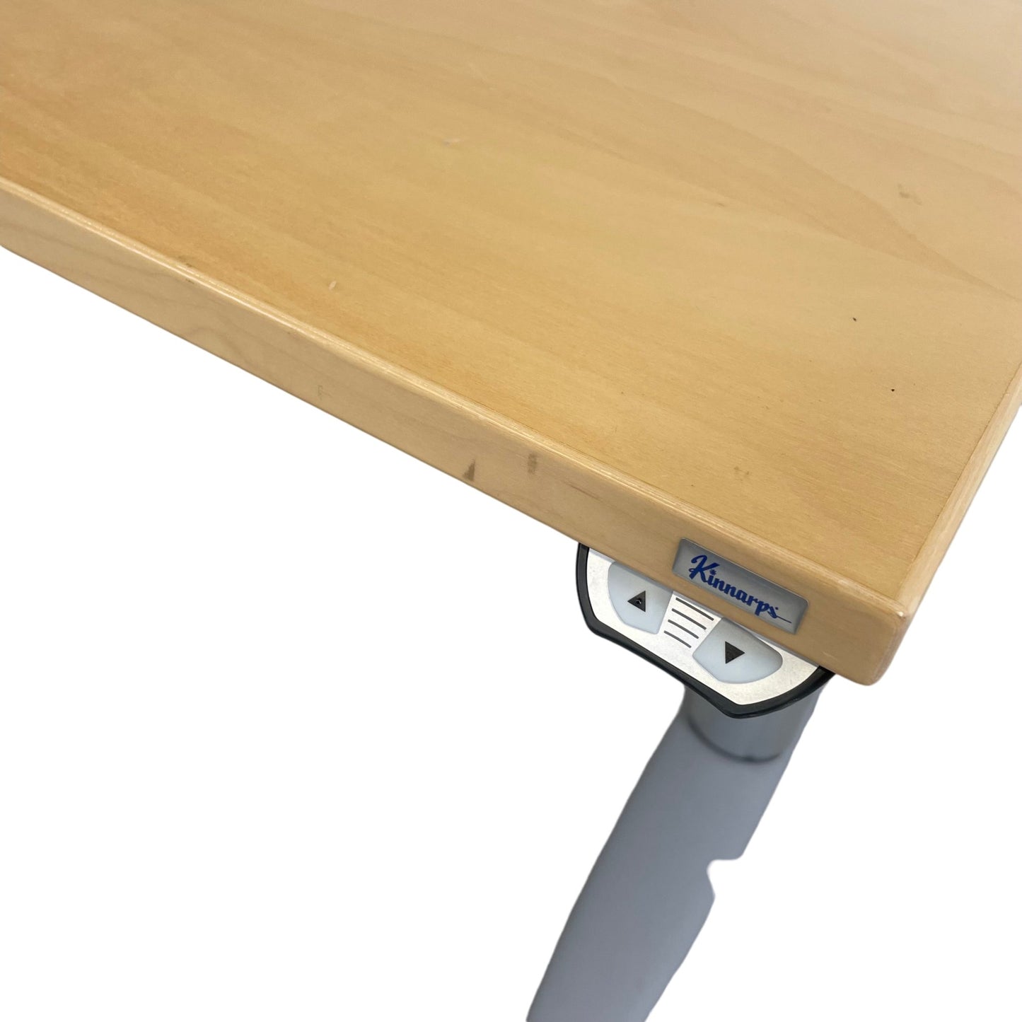 Skrivebord fra Kinnarps, el hev/senk, 180cm