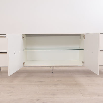 Hvit skjenk, 70x205x42 cm