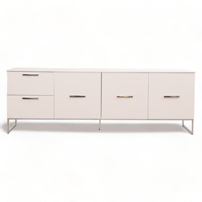 Hvit skjenk, 70x205x42 cm