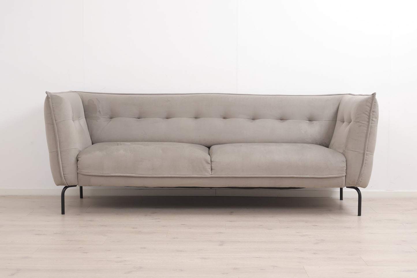 Nyrenset | Grå Asolo 3-seter sofa i velur fra Bohus