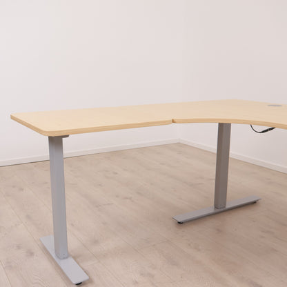 180x160 cm, elektrisk hev/senk hjørneskrivebord