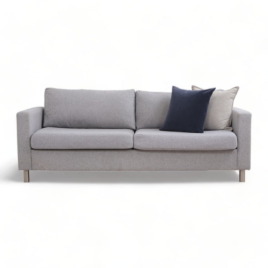 Nyrenset | Lys grå Bohus Cruz 3-seter sofa