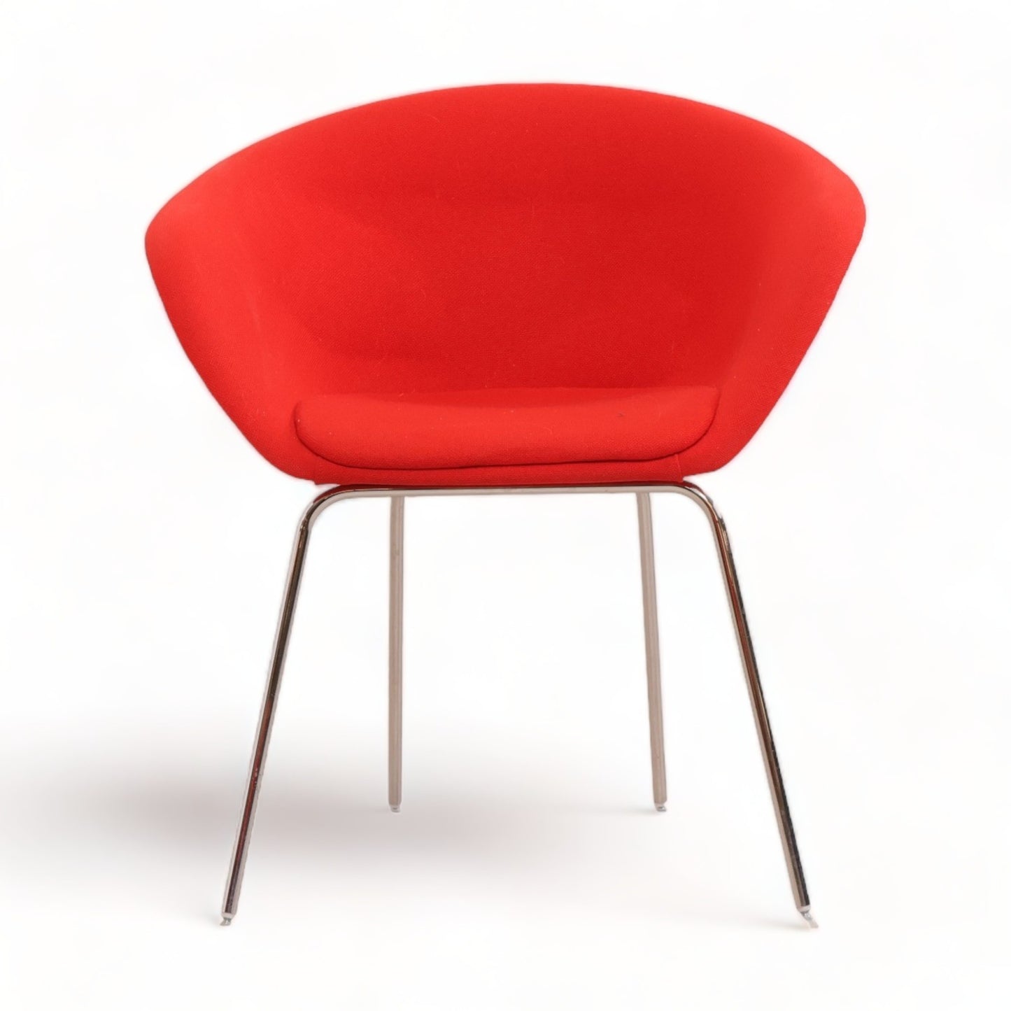 Arper Design | Loungestol i fargen rød