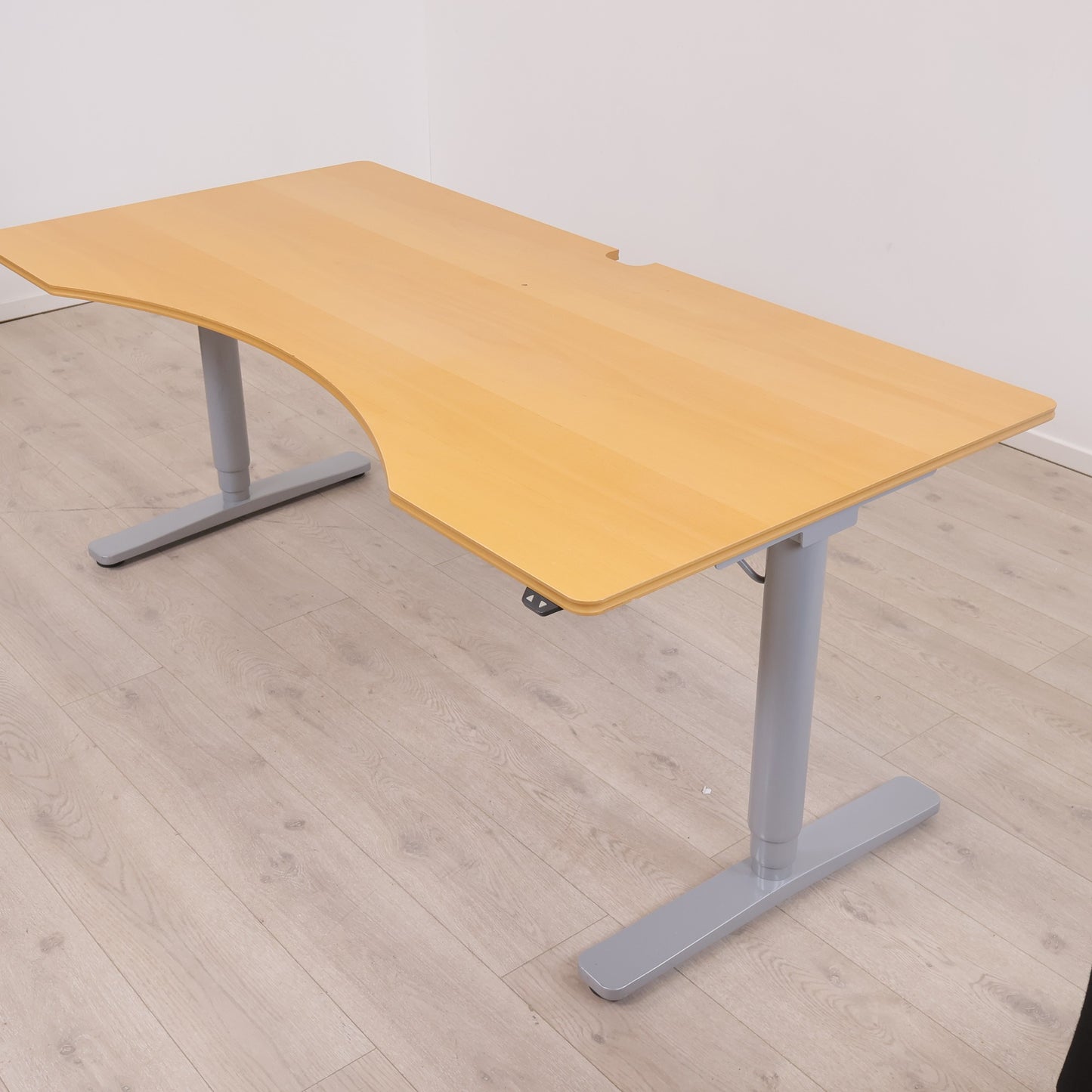 Elektrisk hev/senk skrivebord, 180 x 90 cm