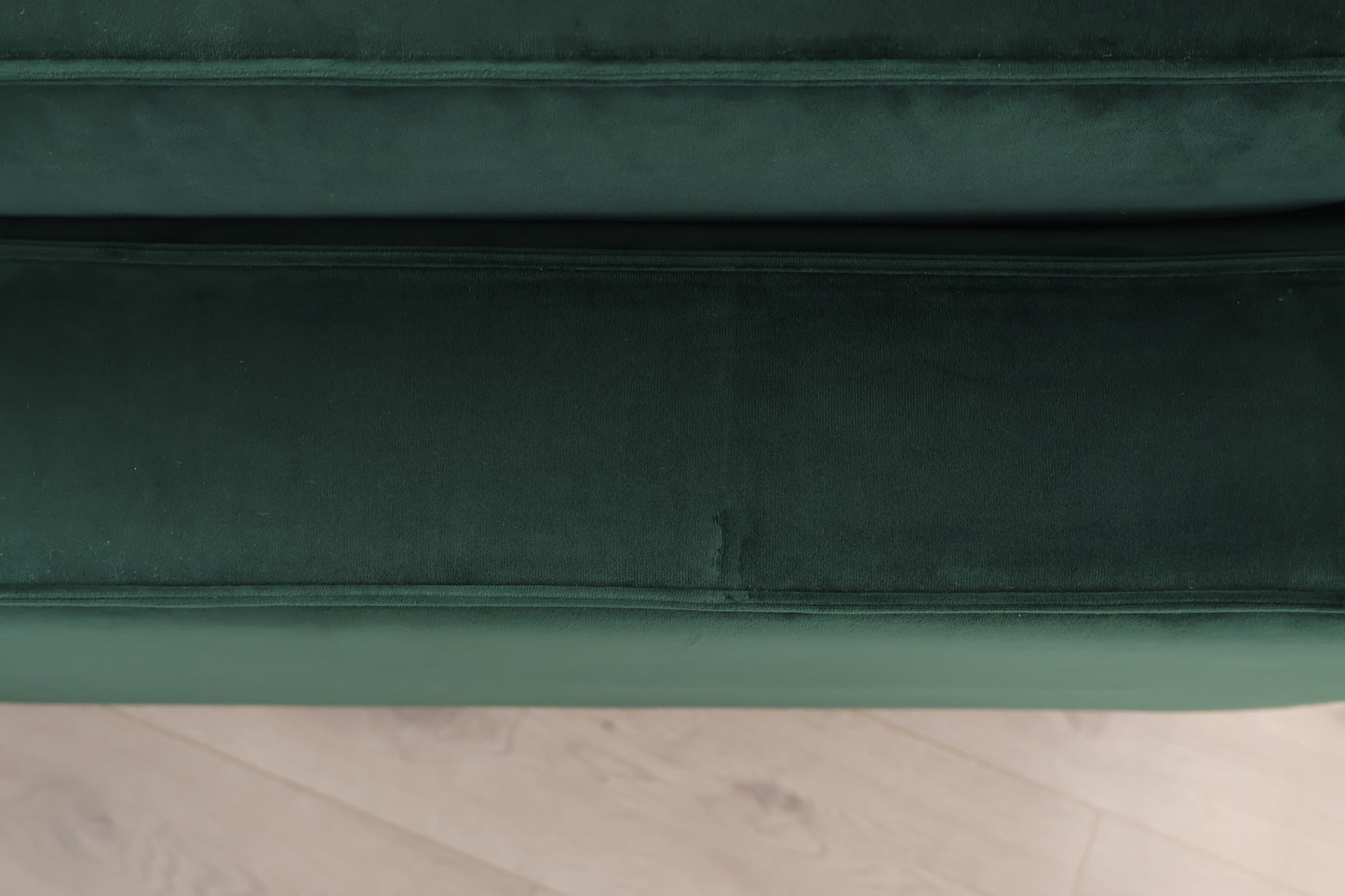 Nyrenset | Mørk grønn Harper 3-seter sofa i velur fra Sofacompany