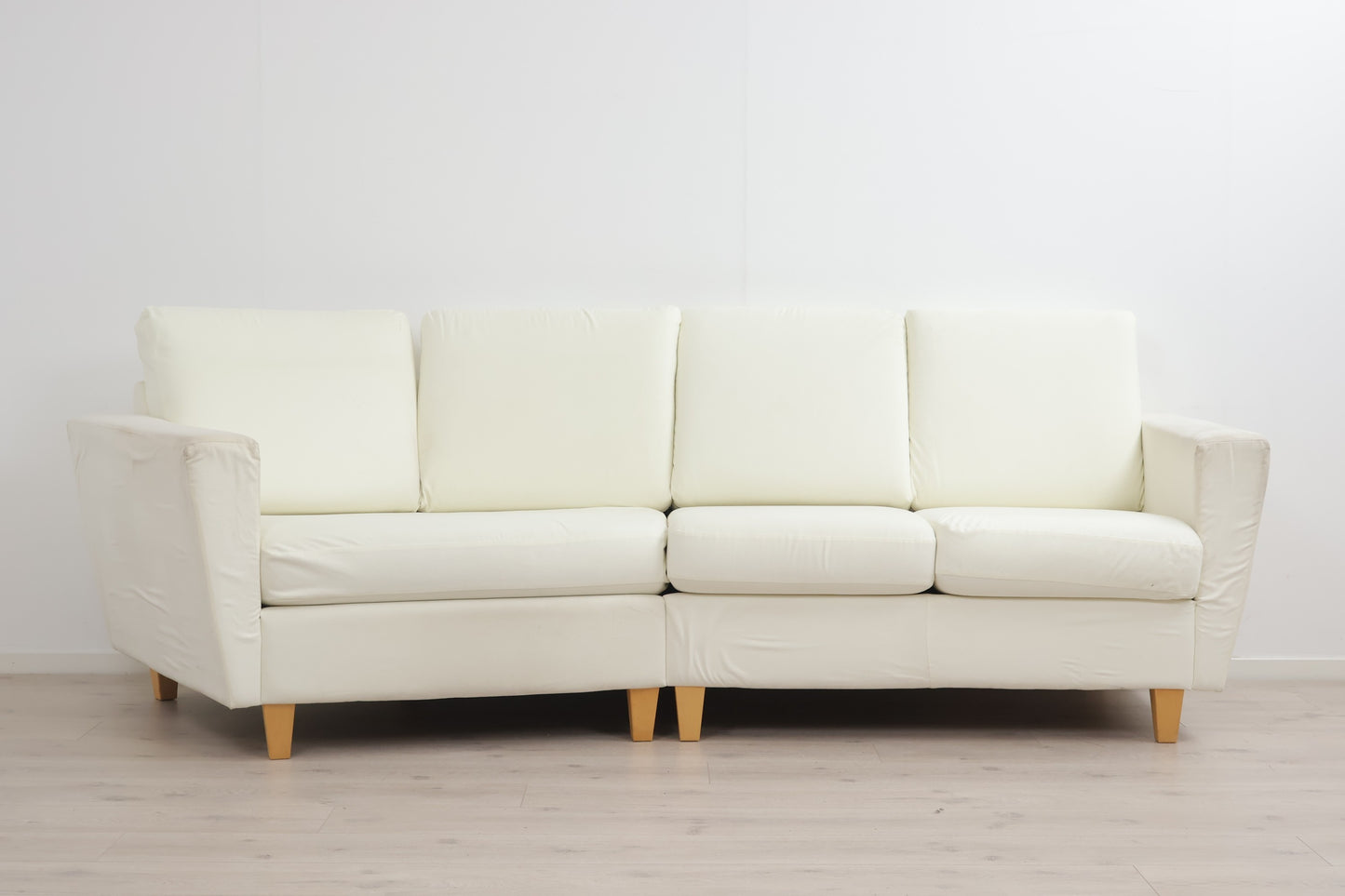 Nyrenset | Hvit Hjellegjerde 3-seter sofa