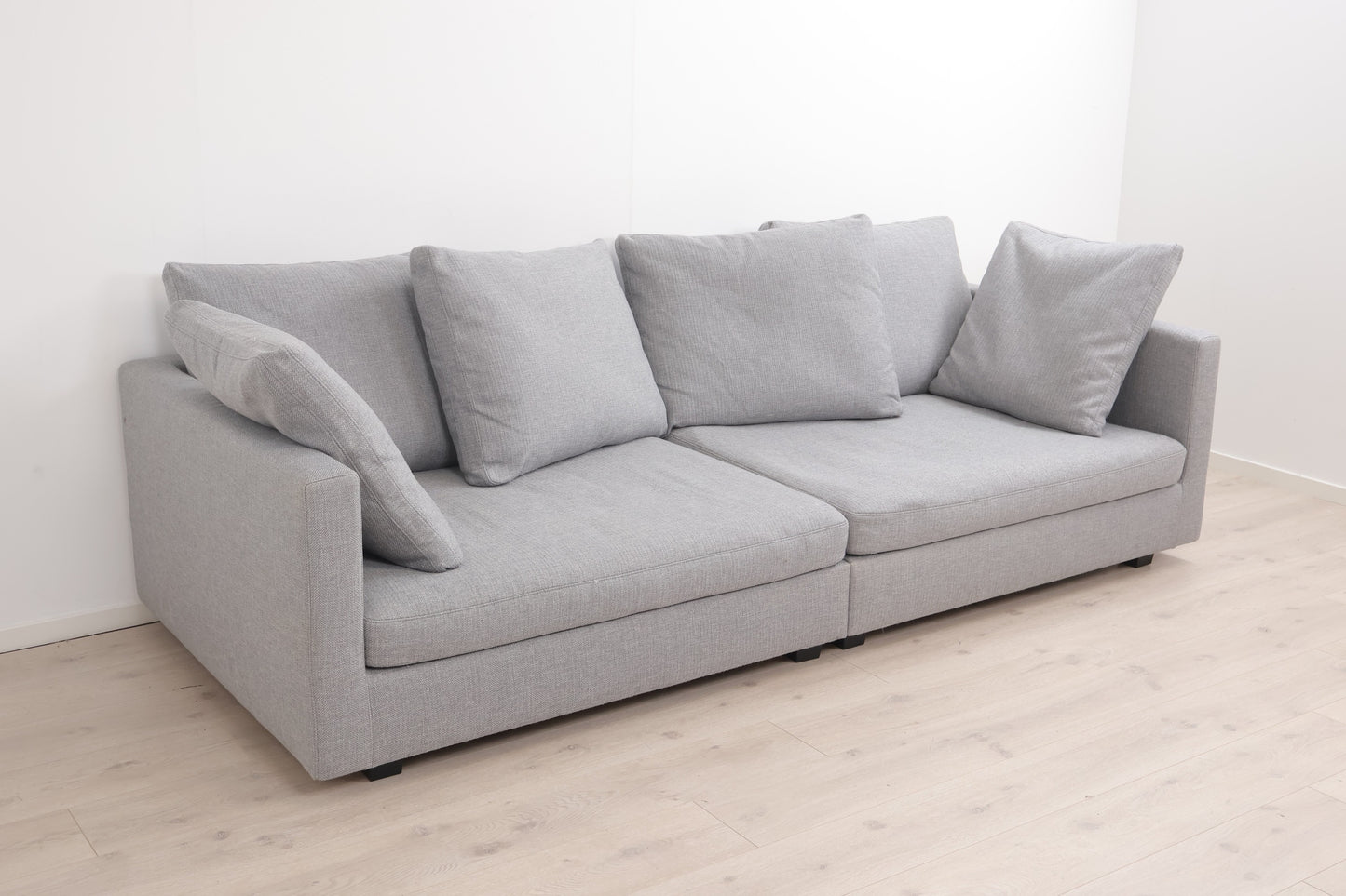 Nyrenset | Lys grå Habitat Viking 3-seter sofa