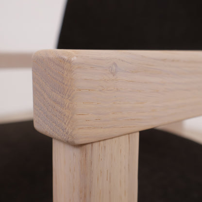 Ubrukt | North spisestol i hvitoljet eik fra SixBondStreet