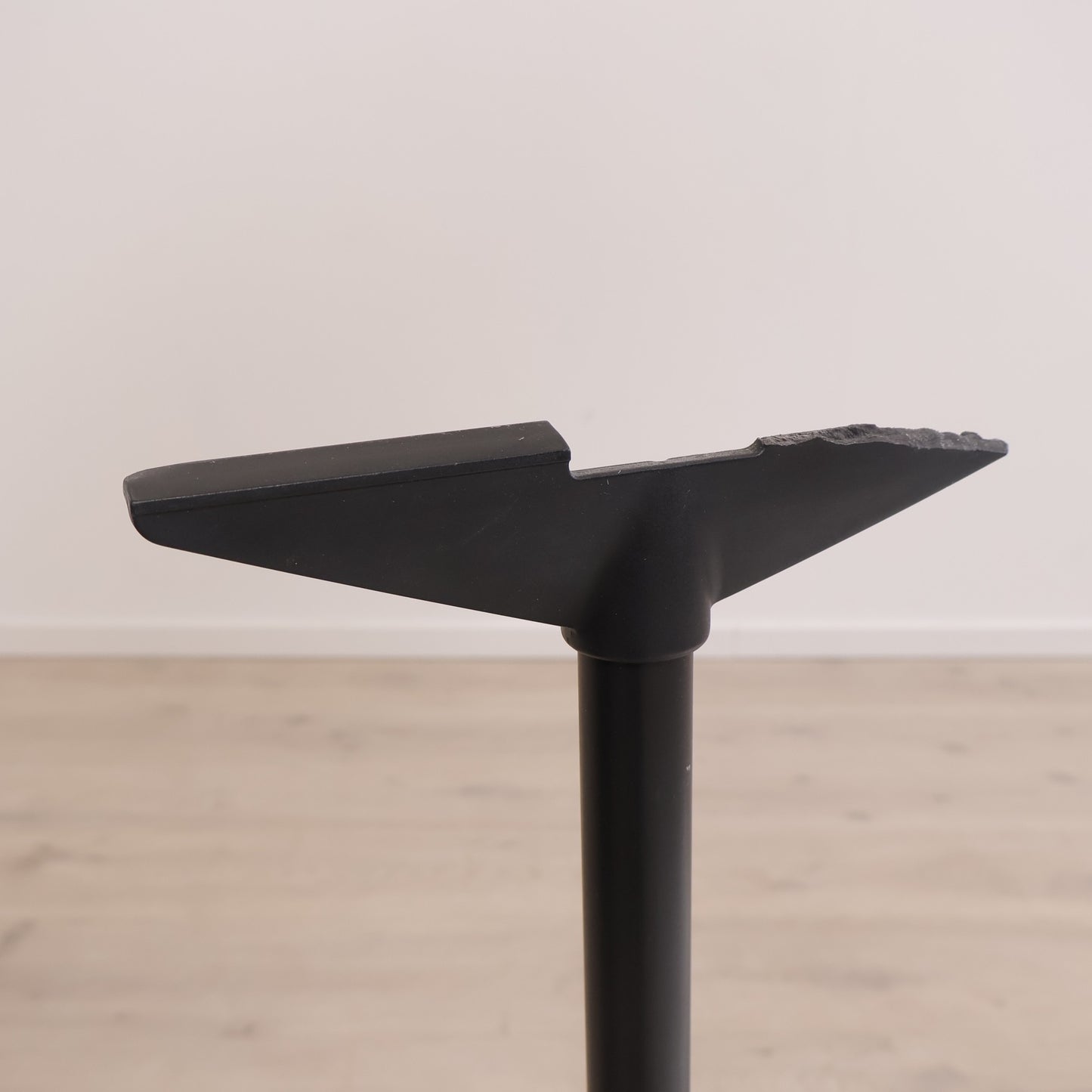 Kvalitetssikret | Fritz Hansen skrivebord/arbeidsbord, 270x61 cm