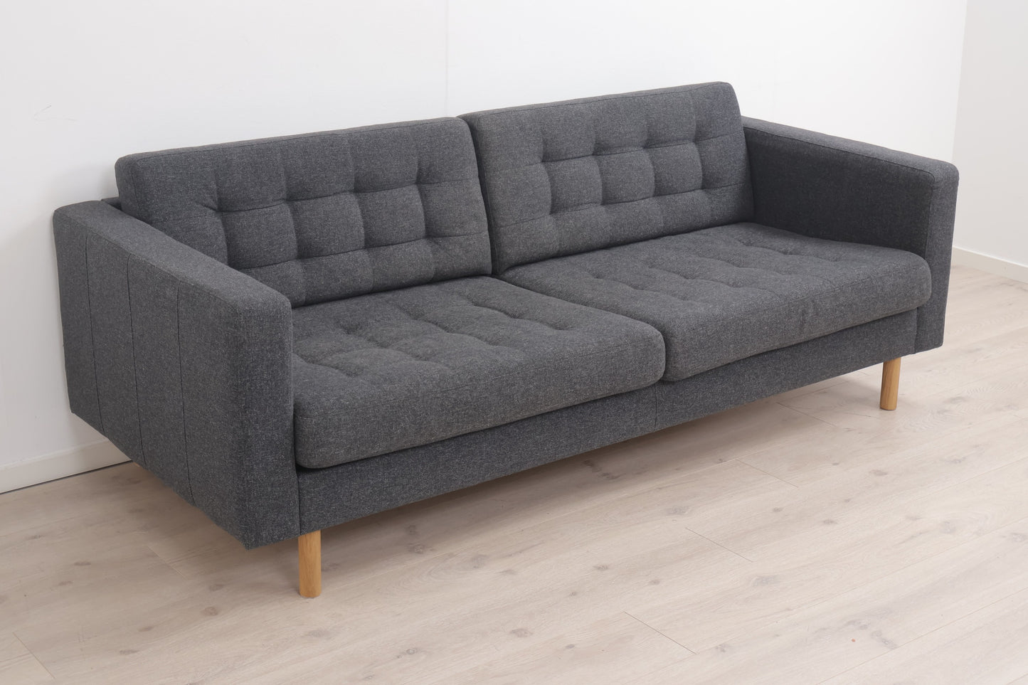 Nyrenset | Mørk grå IKEA Landskrona 3-seter sofa