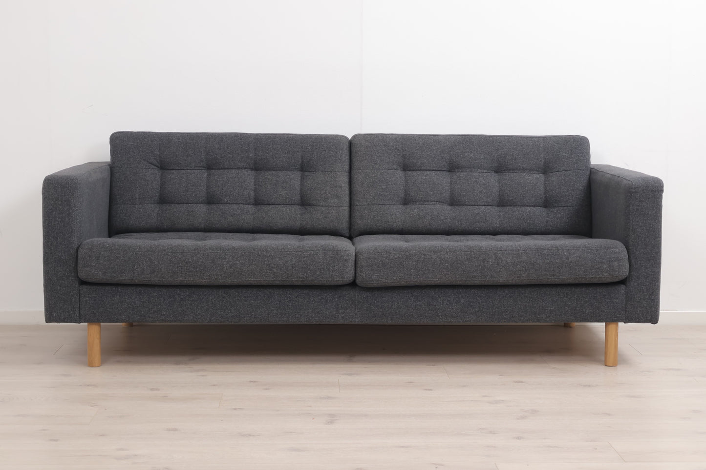 Nyrenset | Mørk grå IKEA Landskrona 3-seter sofa