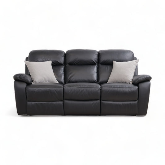 Nyrenset | Sort Mora 3-seter reclinersofa fra A-Møbler