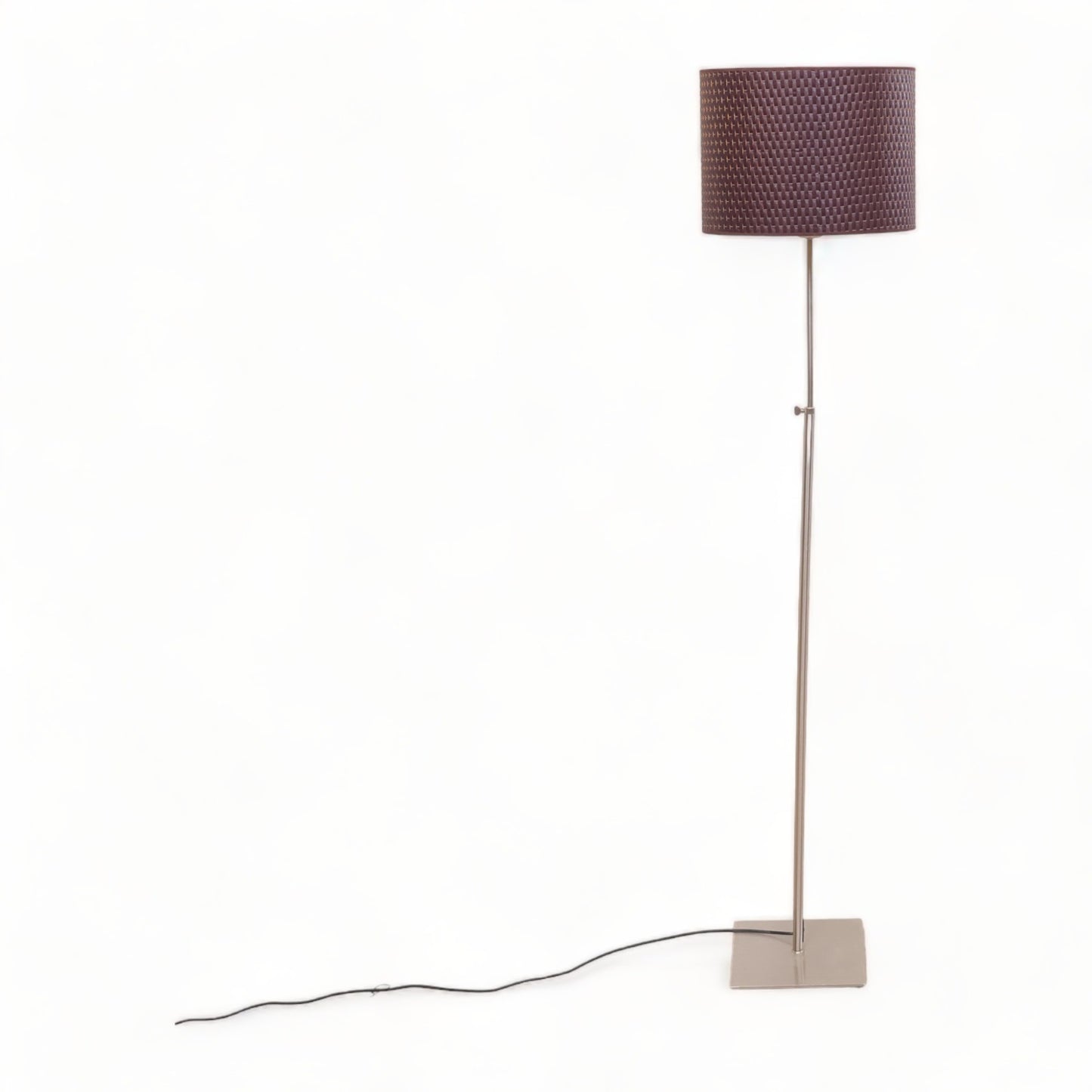 Kvalitetssikret | Moderne stålampe med lilla lamperskjerm