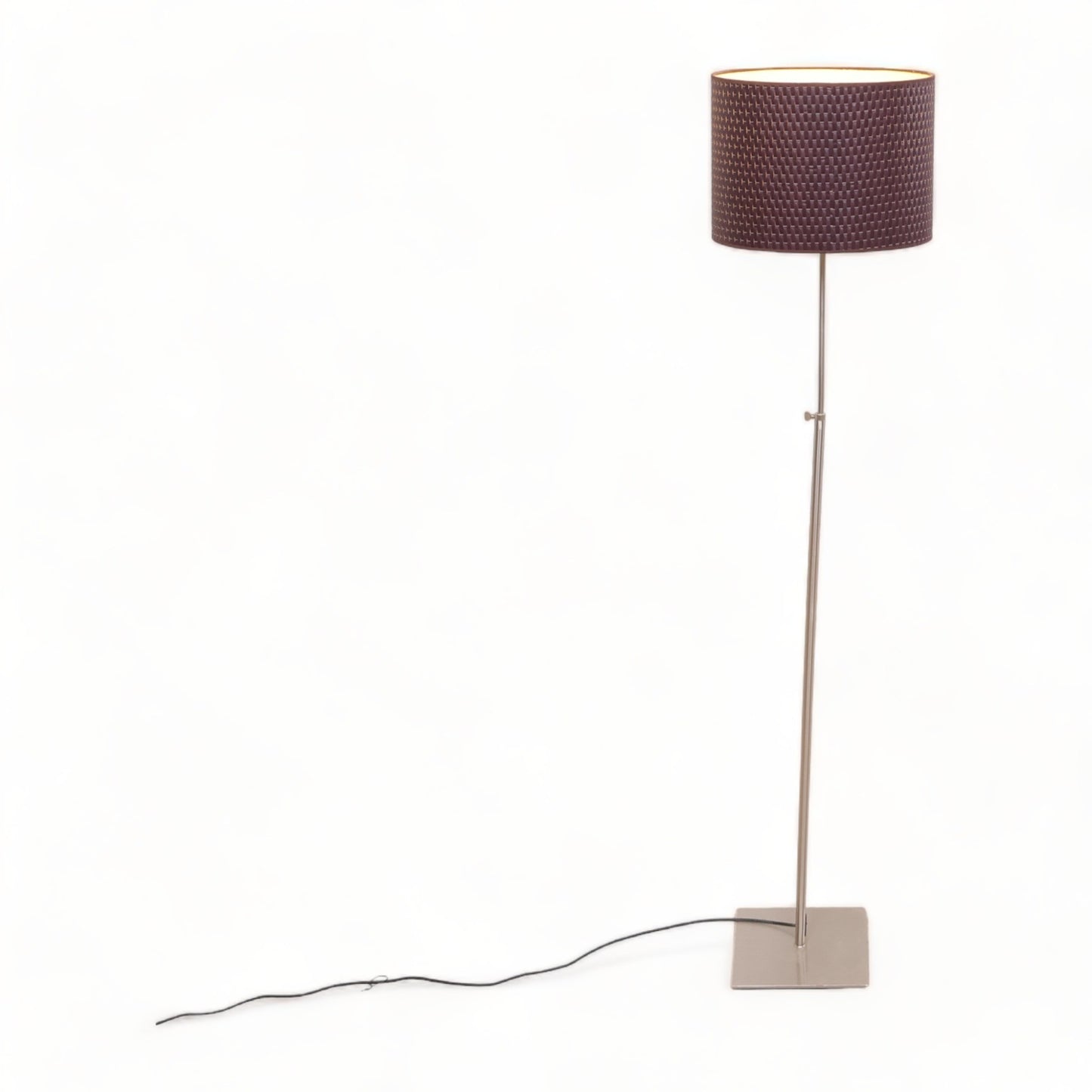 Kvalitetssikret | Moderne stålampe med lilla lamperskjerm