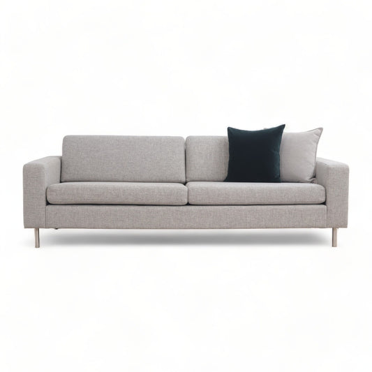 Nyrenset | Lys grå Bolia Scandinavia 3-seter sofa