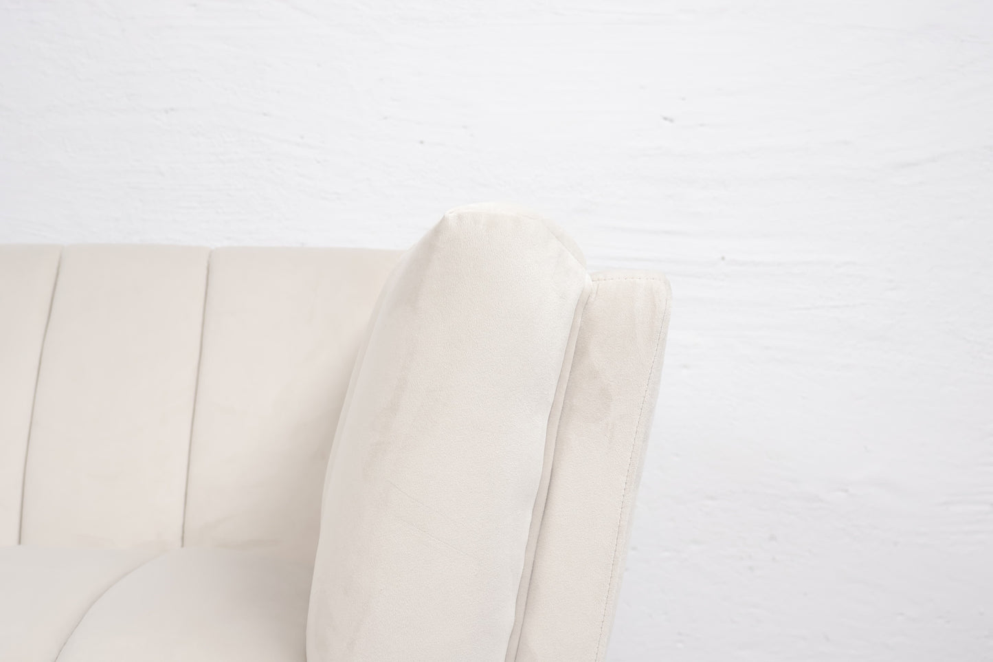Nyrenset | Kremhvit Tampa 3-seter sofa med sorte bein