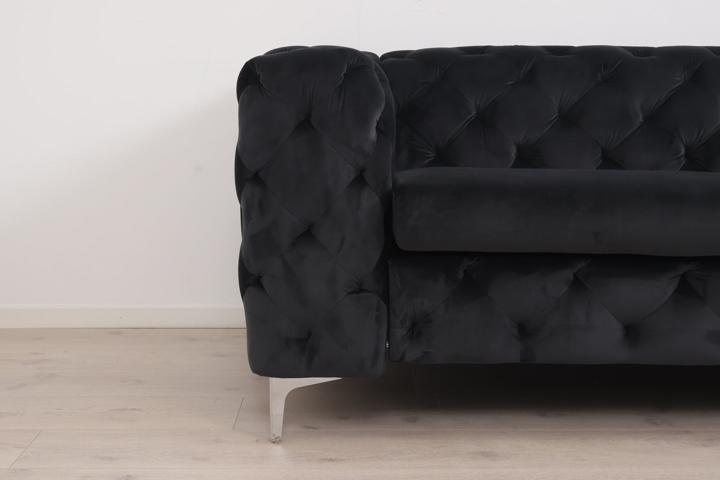 Helt nytt | Sort Bella 3-seter sofa