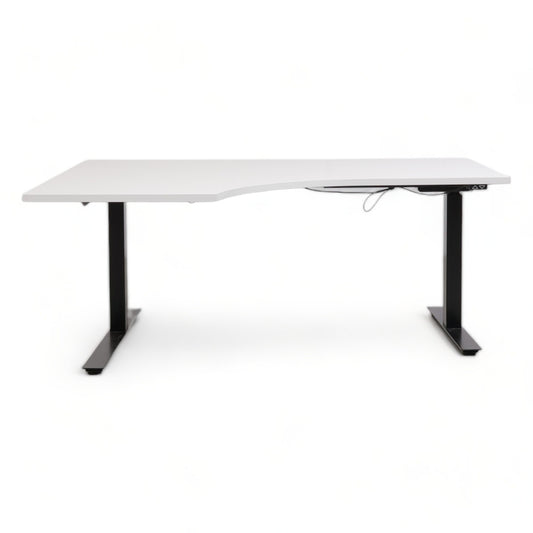 Kvalitetssikret | Elektrisk hev/senk skrivebord med høyresving fra AJ Produkter. 160×120 cm