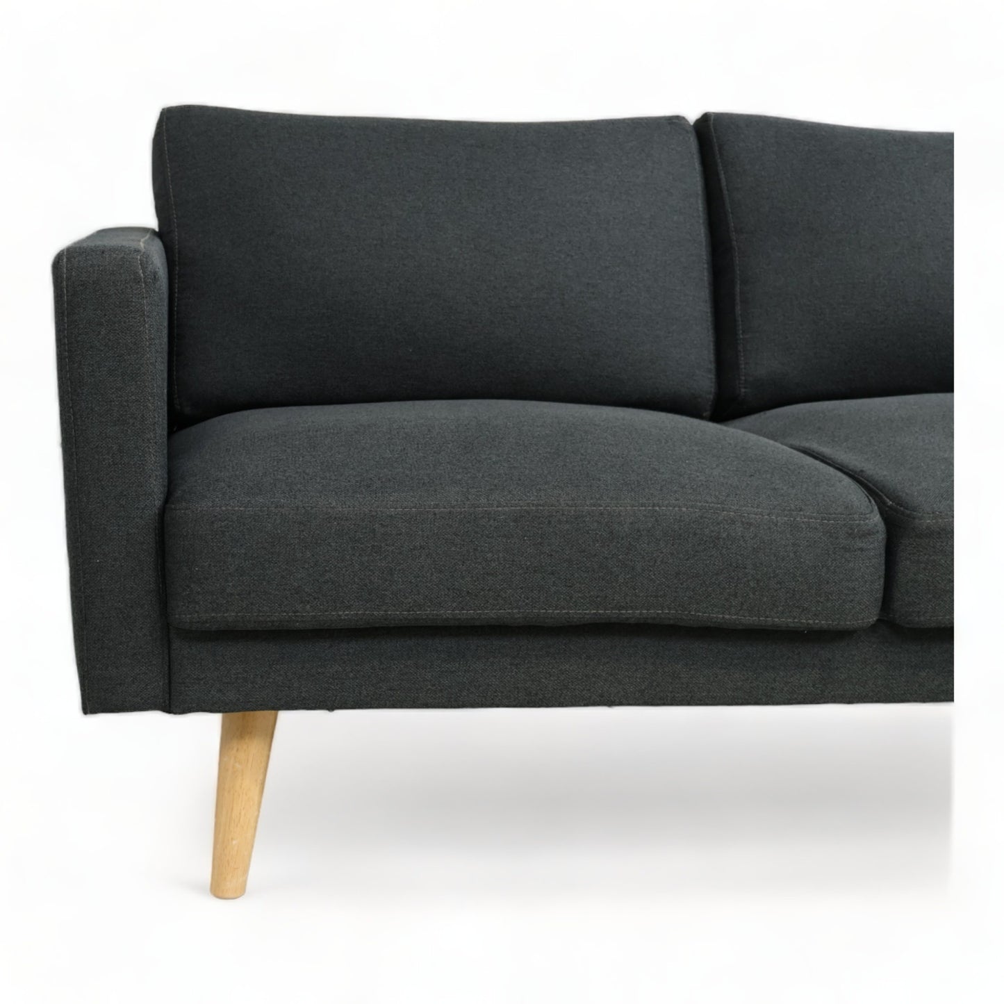 Nyrenset | Mørk grå Stella 3-seter sofa