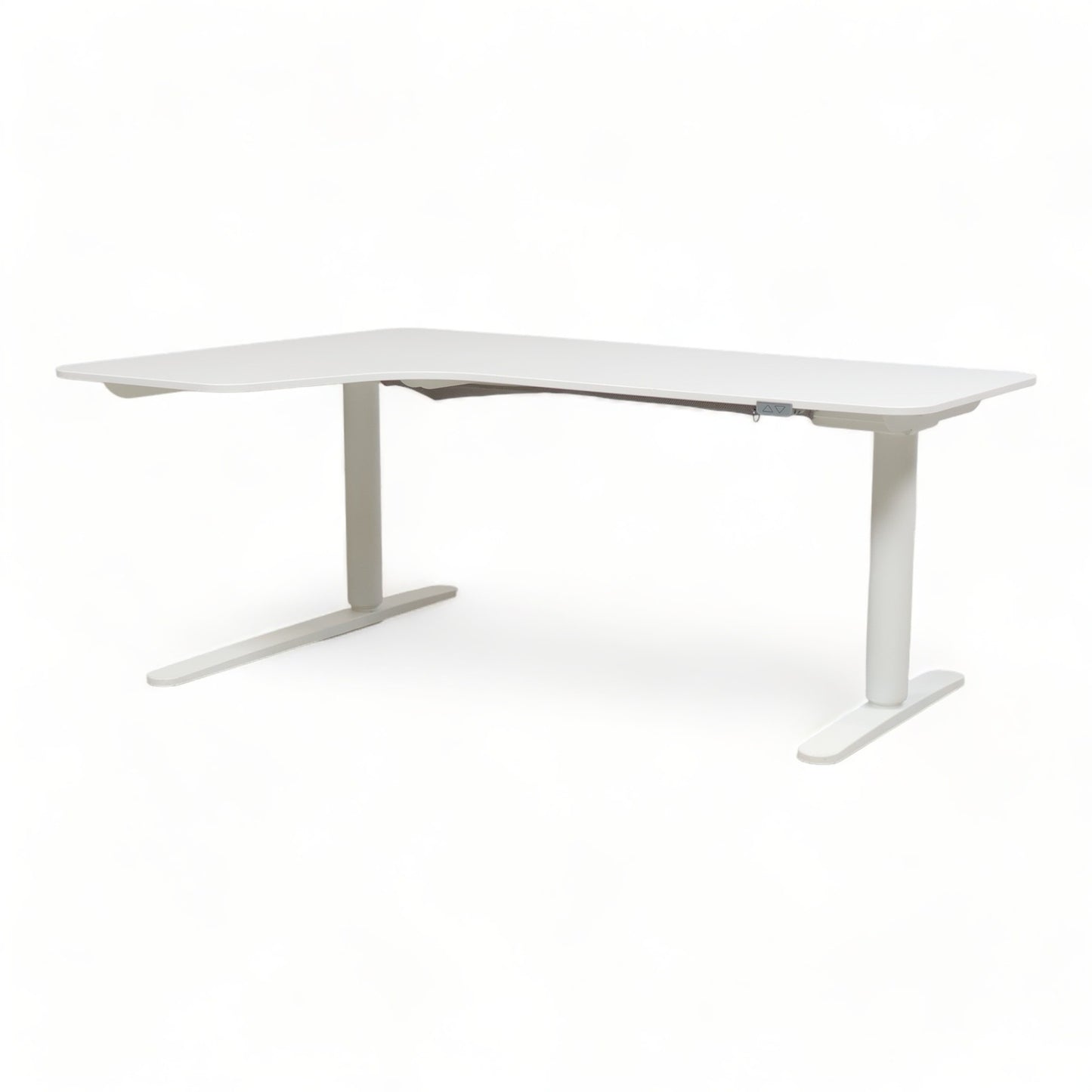 Elektrisk hev/senk Bekant hjørnebord fra IKEA, venstre. 160x110