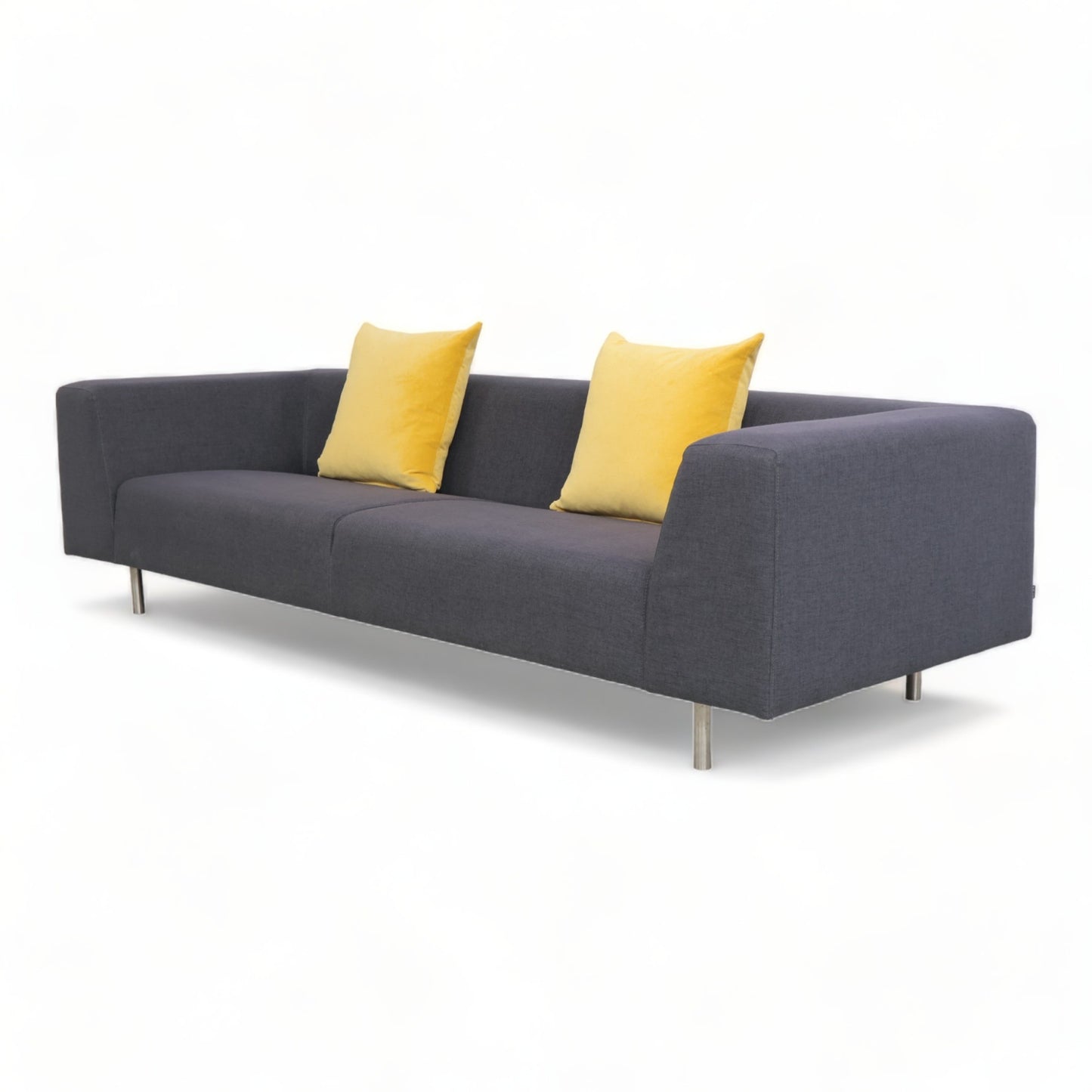 Nyrenset | Mørk grå Bolia Less 3-seter sofa