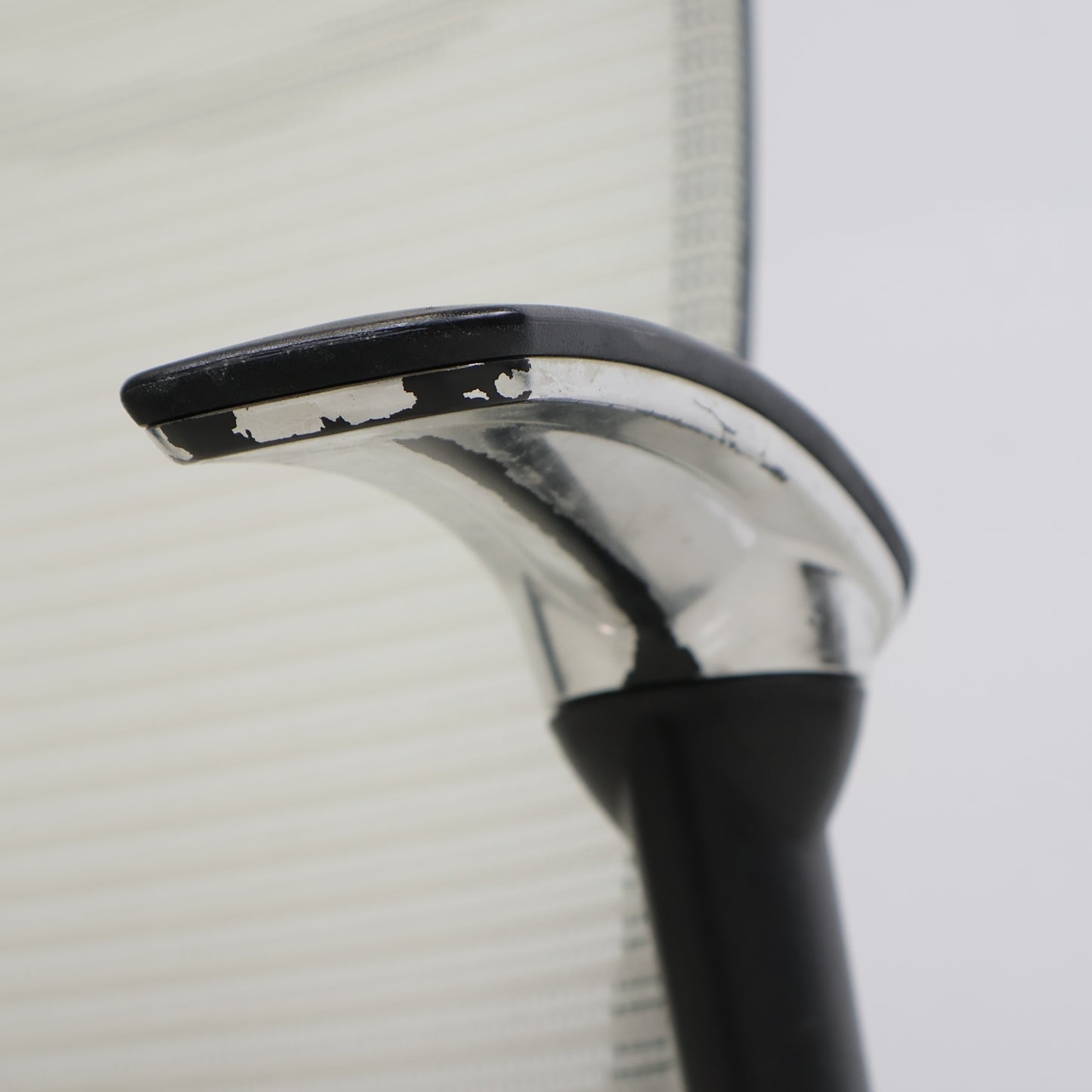 Kvalitetssikret | Okamura CP Baron kontorstol i fargen hvit