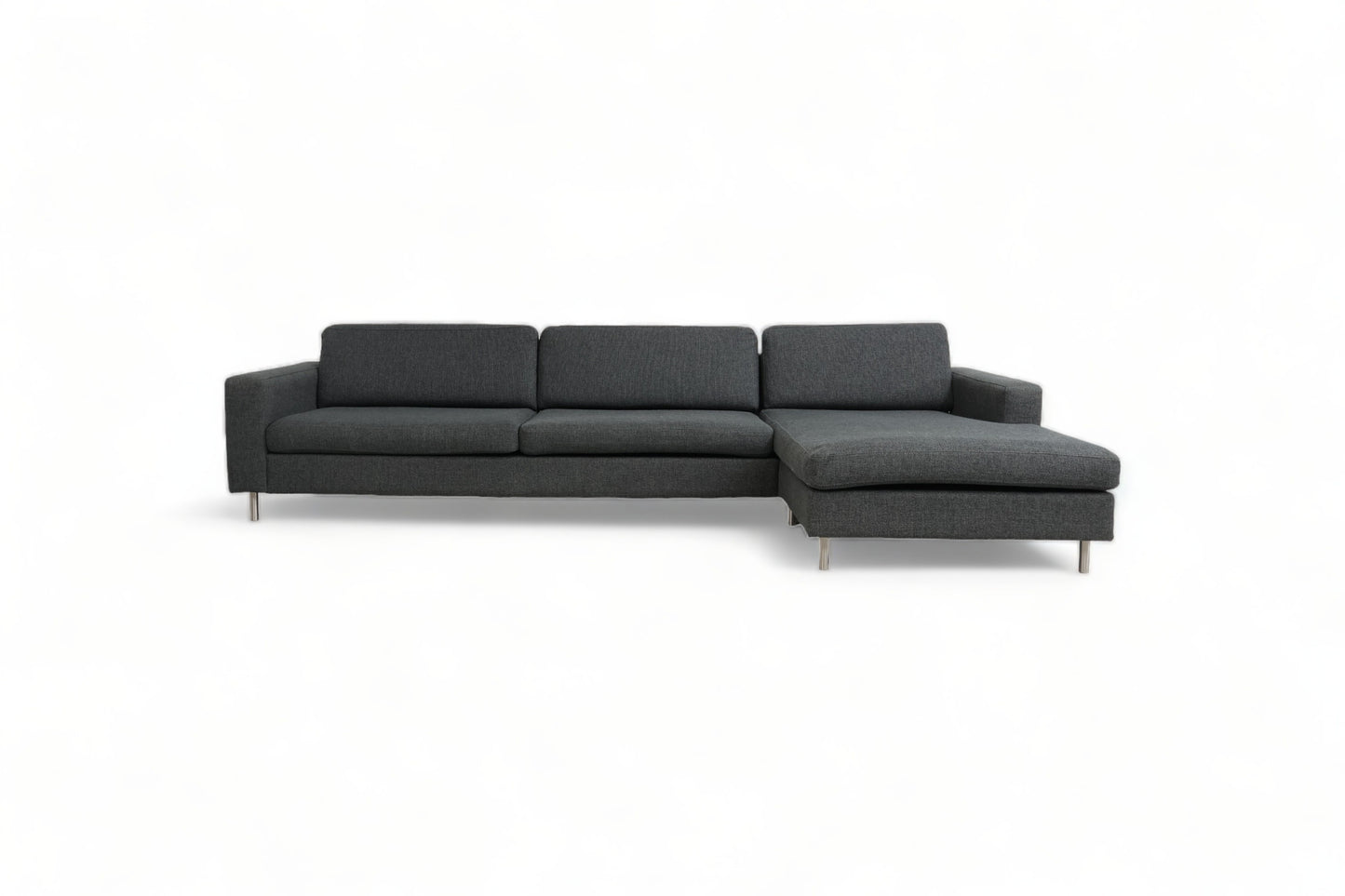 Nyrenset | Bolia Scandinavia 4-seter sofa med sjeselong