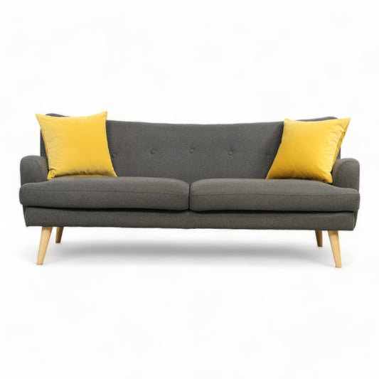 Nyrenset | Mørk grå 3-seter sofa fra Jysk