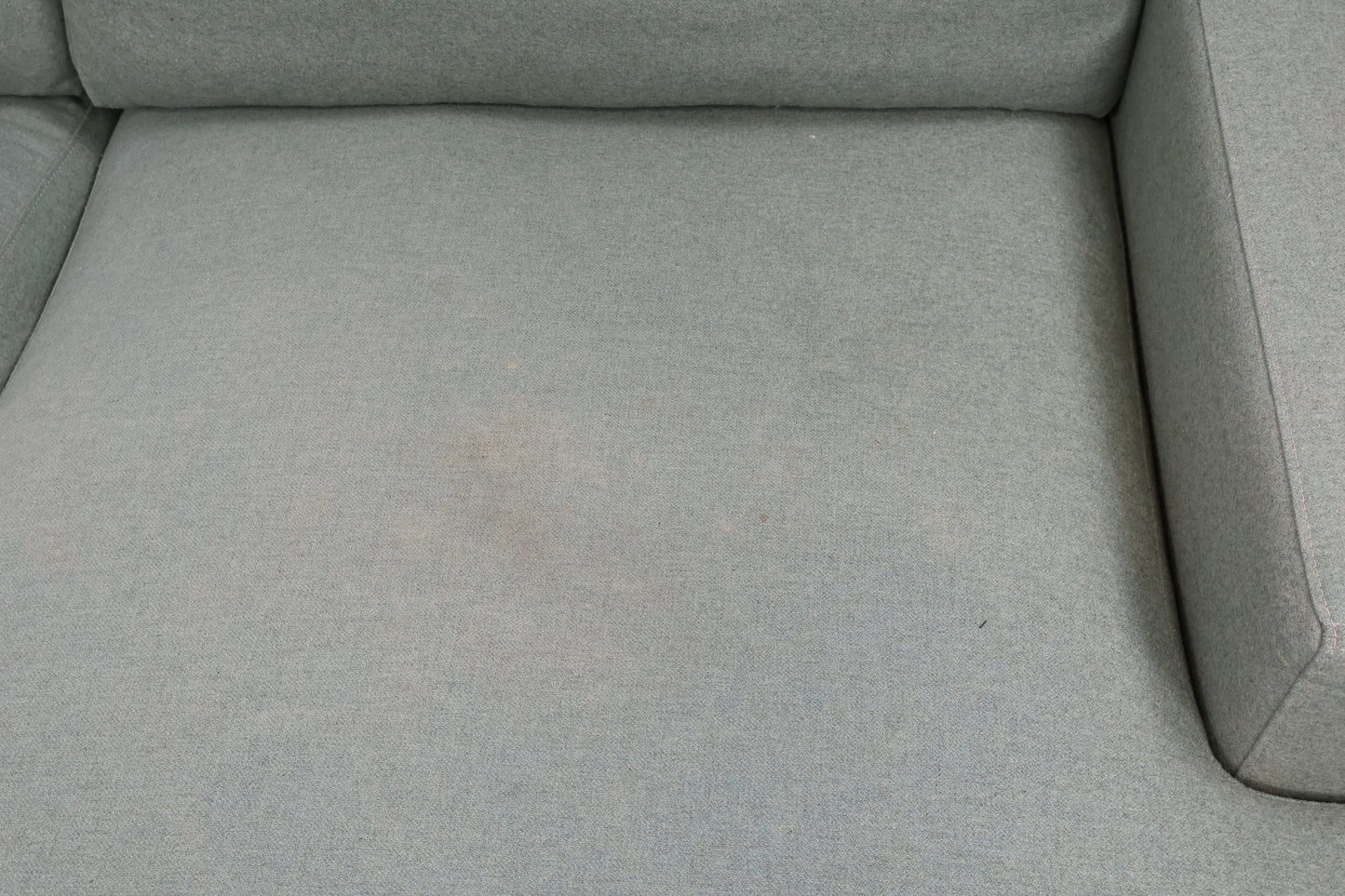 Nyrenset | Bolia Scandinavia 4-seter sofa med sjeselong