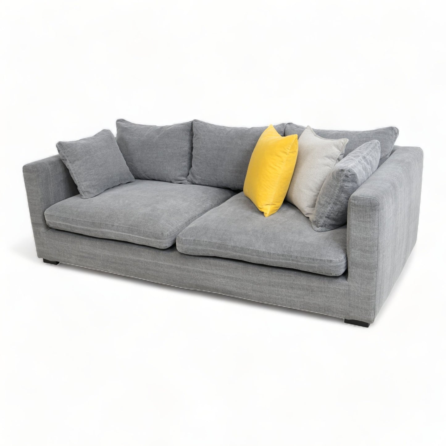 Nyrenset | Grå Skeidar Milano 3-seter sofa