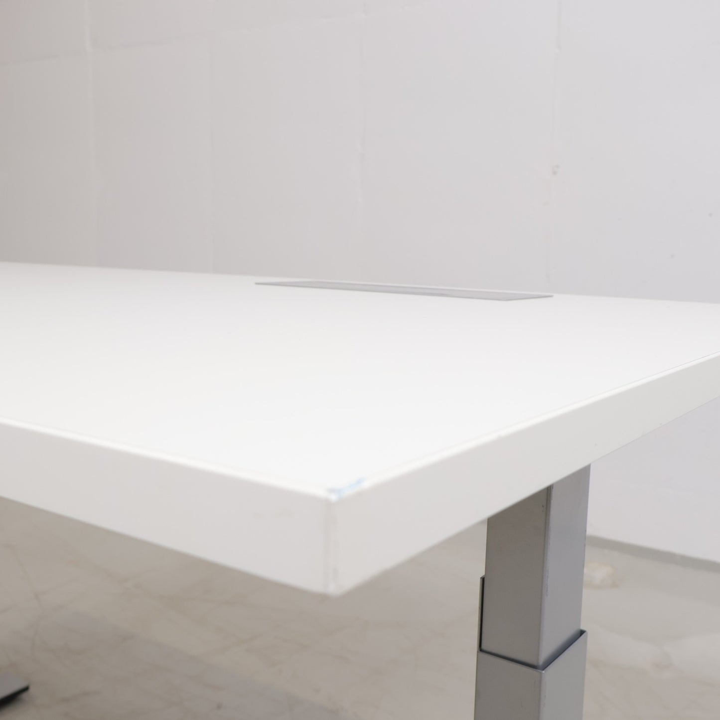 Kvalitetssikret | Manuelt hev/senk skrivebord, 140x80 cm