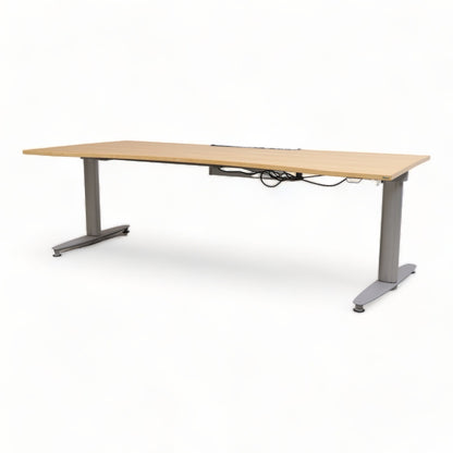 Kvalitetssikret | Kinnarps elektrisk hev/senk skrivebord, 200x90