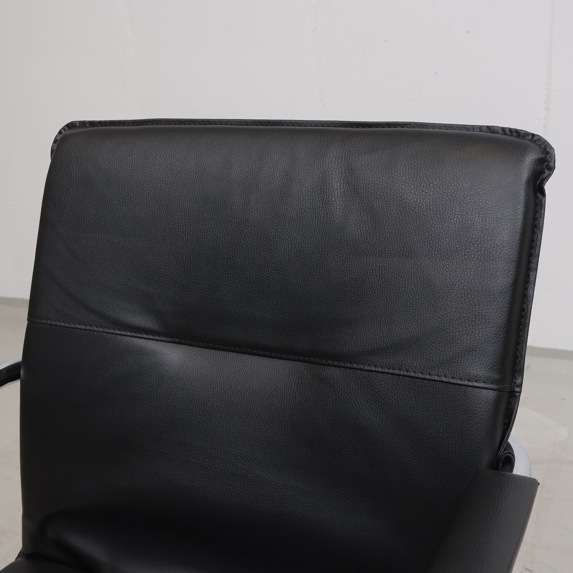 Kvalitetssikret | Envoy stol i sort skinn / krom - Secundo