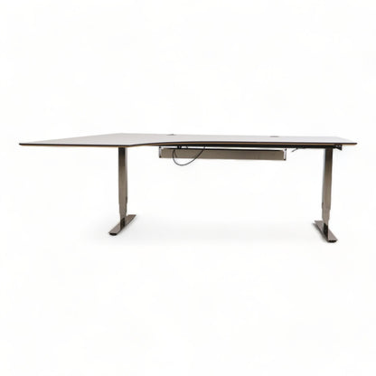 Kvalitetssikret | Elektrisk hev/senk skrivebord. 240×120 cm - Secundo