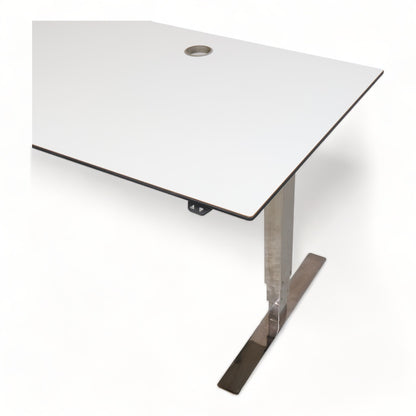 Kvalitetssikret | Elektrisk hev/senk skrivebord. 240×120 cm - Secundo