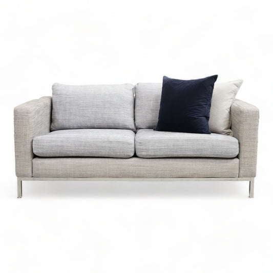 Nyrenset | Lys grå IKEA Karlstad 2-seter sofa - Secundo