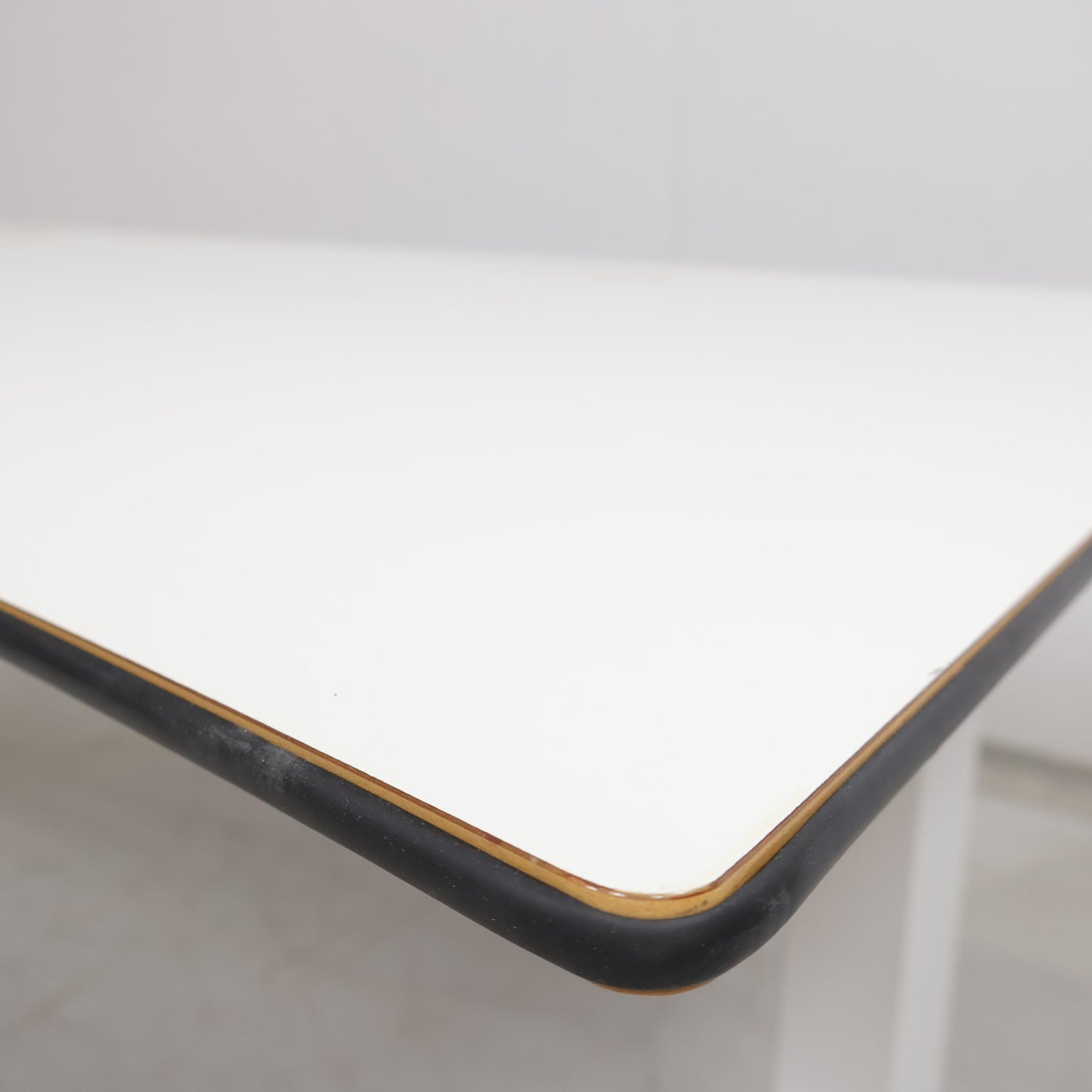 Kvalitetssikret | 180x80/90, helhvitt elektrisk hev/senk skrivebord - Secundo