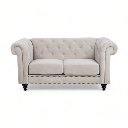 Helt nytt | Lys grå Charlietown 2-seter sofa fra A-Møbler - Secundo