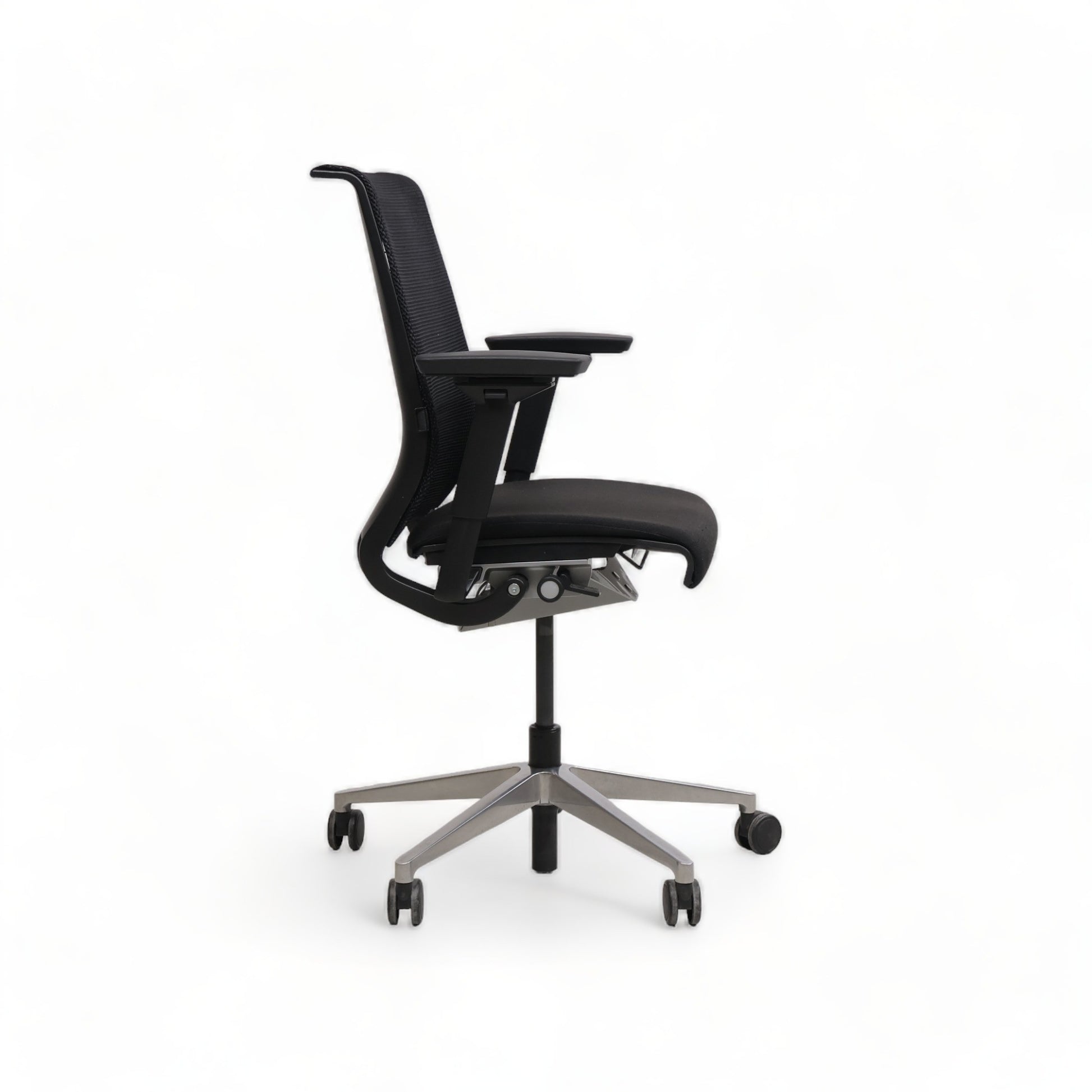 Nyrenset | Steelcase Think ergonomisk kontorstol - Secundo