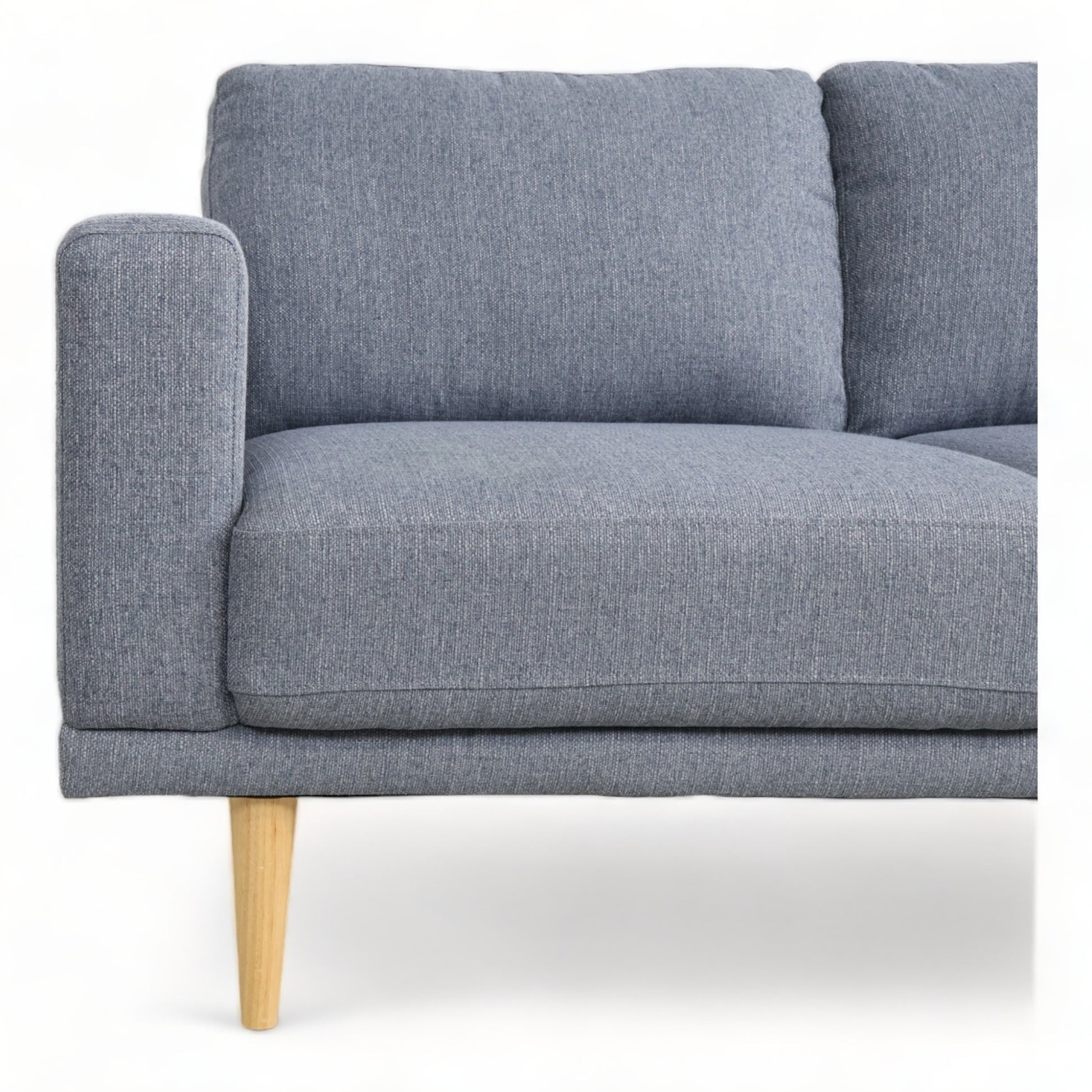 Nyrenset | Lys blå 2-seter sofa - Secundo