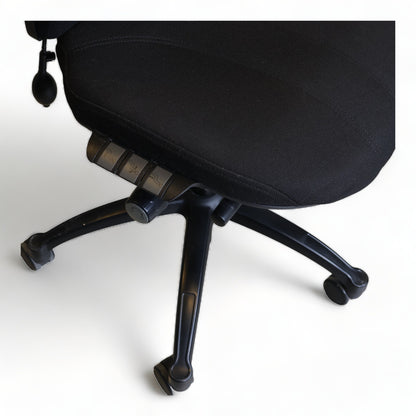 Nyrenset | RH Logic 400 kontorstol med nakkestøtte