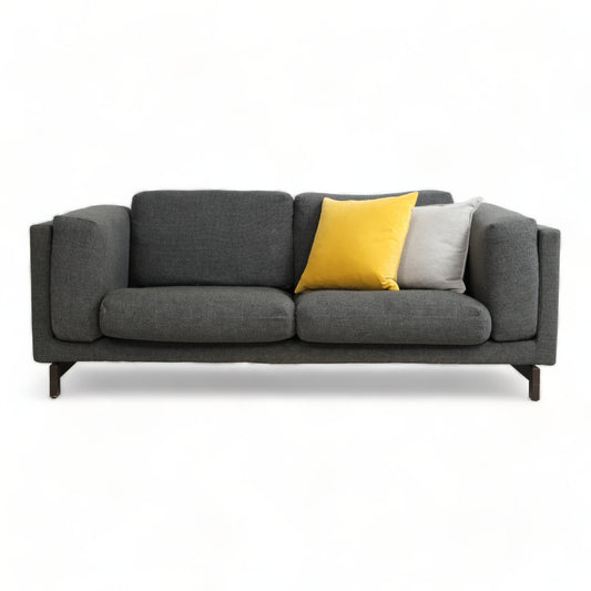 Nyrenset | Mørk grå IKEA Nockeby 2-seter sofa