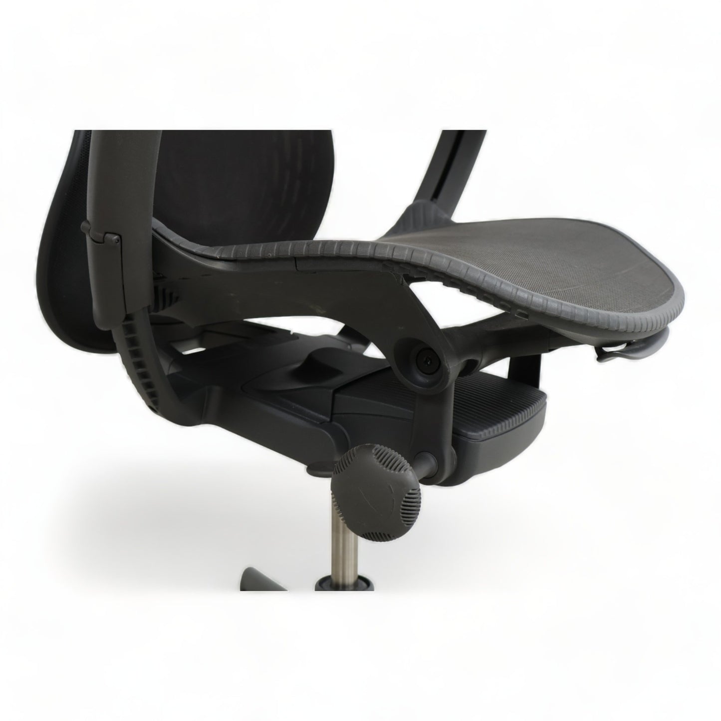 Mirra 2 kontorstol fra Herman Miller, svart