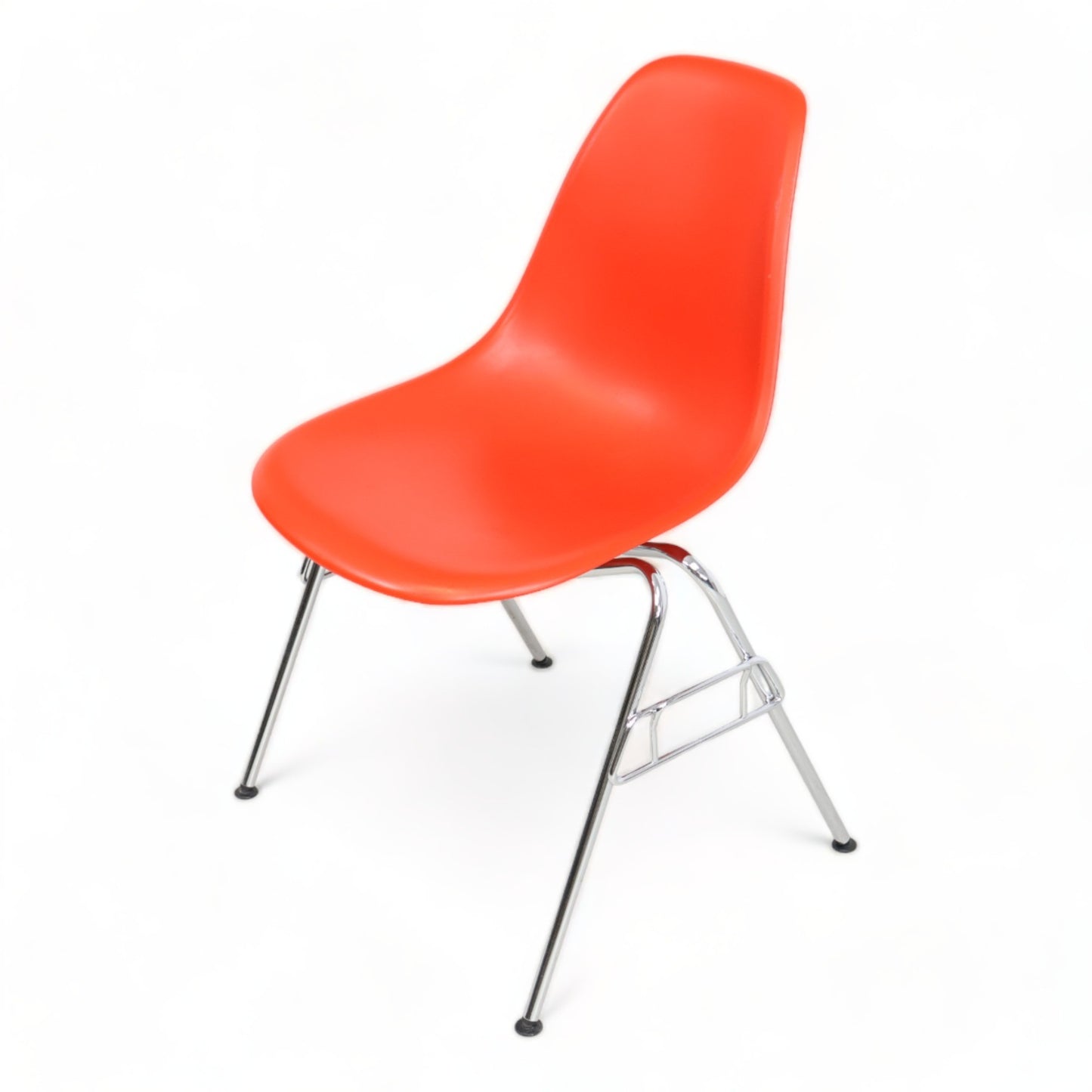 Kvalitetssikret | Rød Vitra Eames DSS stol