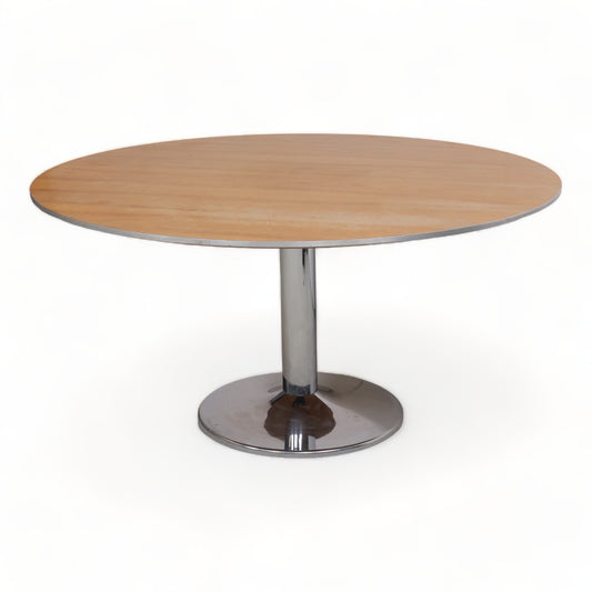 Kvalitetssikret | Fritz Hansen / Arne Jacobsen rundt bord