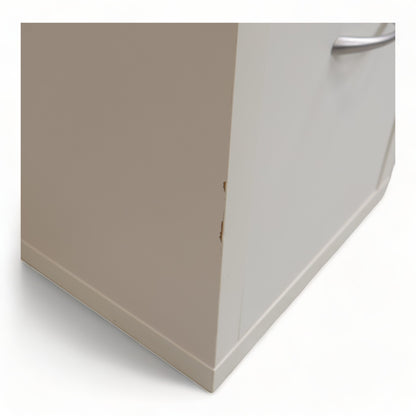 Kvalitetssikret | Hvit skuffeseksjon med tre stk skuffer i front