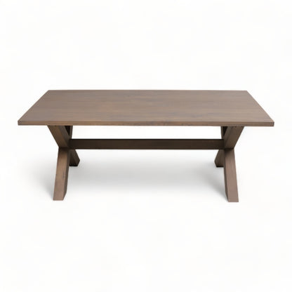 Kvalitetssikret | Stilfullt spisebord i mørkt treverk