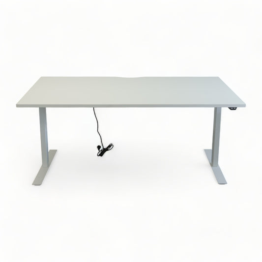 Kvalitetssikret | 160x90 cm Elementa E1, elektrisk hev/senk skrivebord